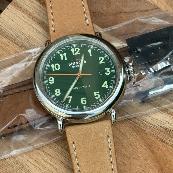 Shinola 45mm Runwell Automatic - Picture 2 of 8